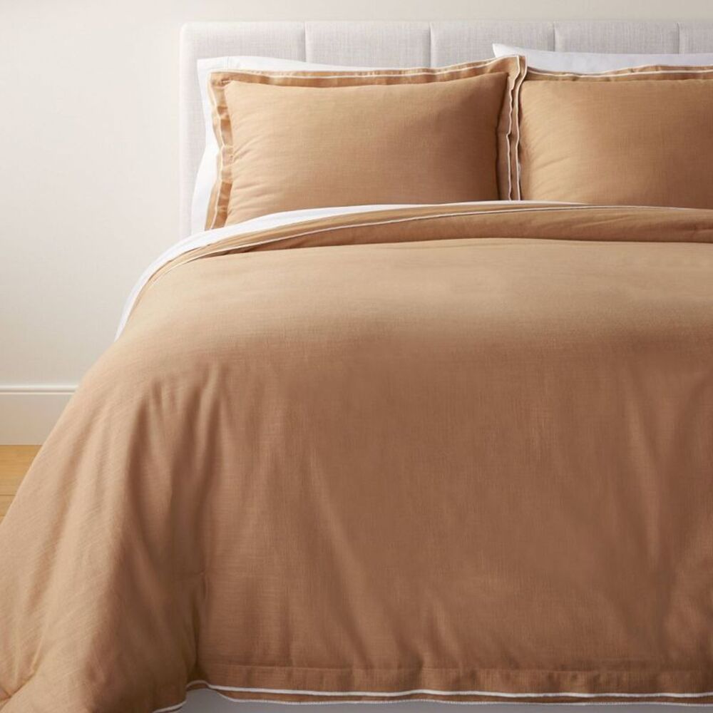 Cal King Double Flange Merrow Stitch Cotton Comforter Set - Camel